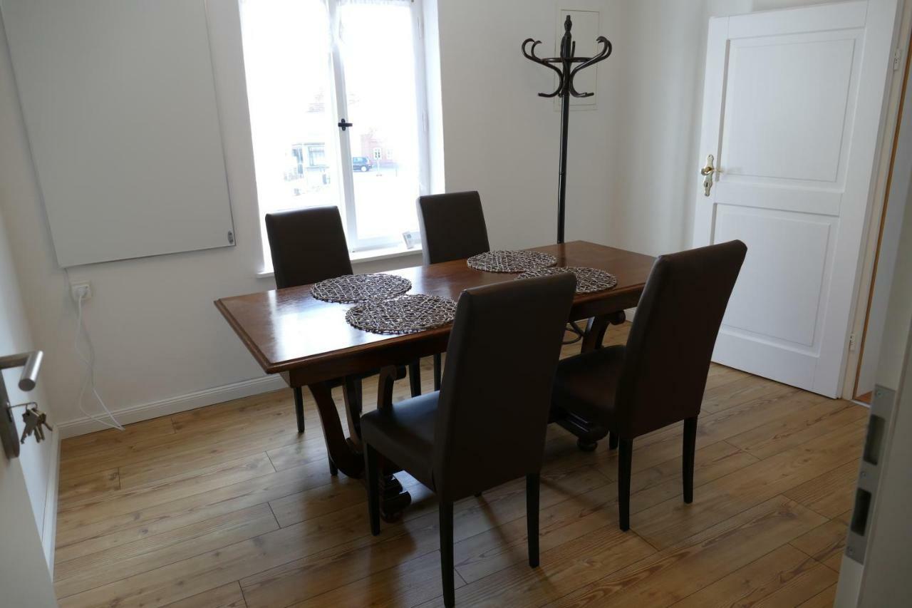 Ferienwohnung Am Markt Biesenthal Bagian luar foto